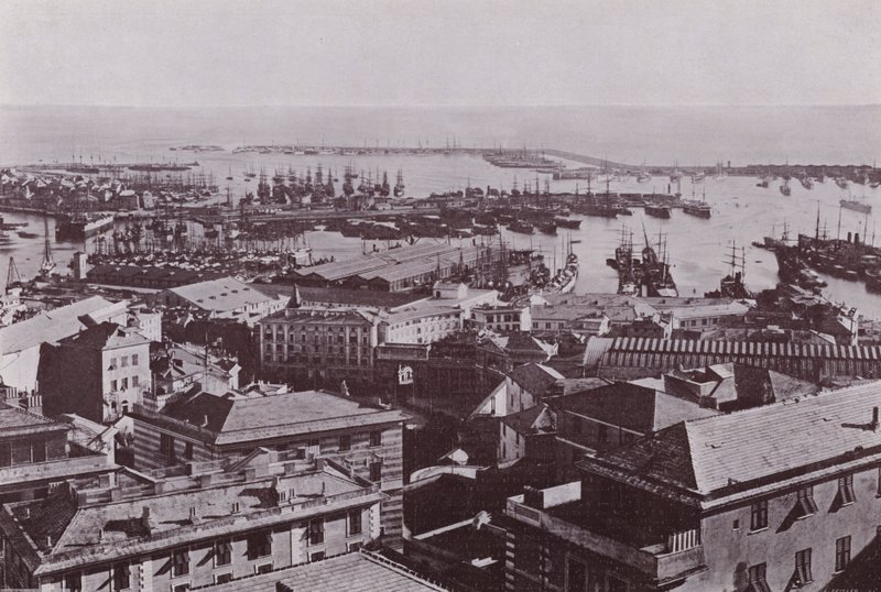 Italien: Genova, panorama (s/h foto) af Italian Photographer