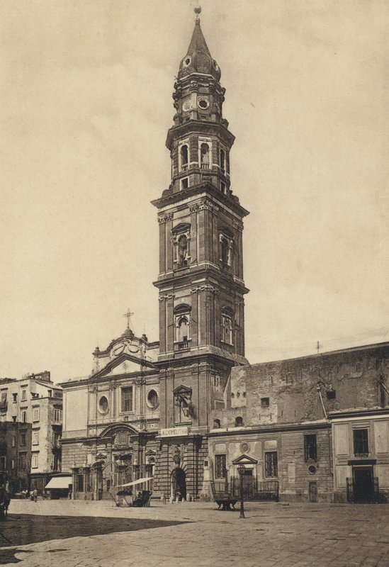 Napoli: Kirke og Piazza Del Carmine (s/h foto) af Italian Photographer