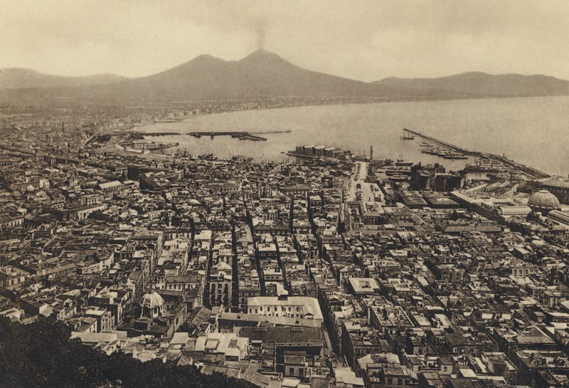 Napoli: Panorama Da S Martino (s/h foto) af Italian Photographer