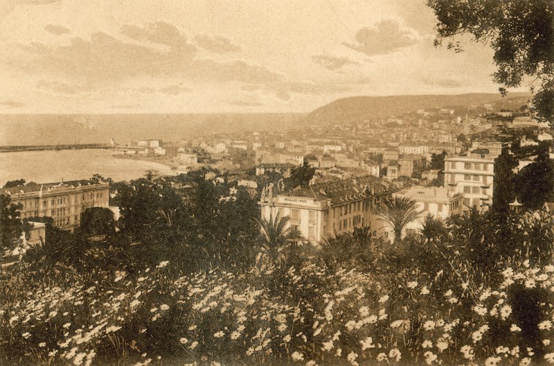 San Remo, Panorama fra øst (s/h foto) af Italian Photographer