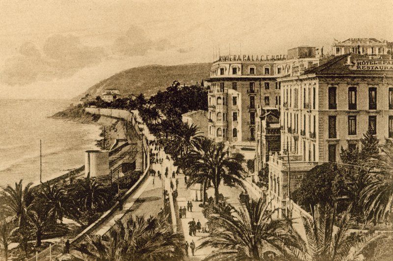 Sanremo, Walk of the Empress (s/h foto) af Italian Photographer