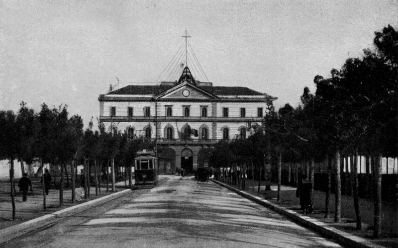 Taranto, Viale R Arsenale Marittimo (s/h foto) af Italian Photographer