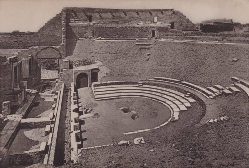 Teatro Tragico, Teater for Tragedier, dramaer (s/h-billede) af Italian Photographer