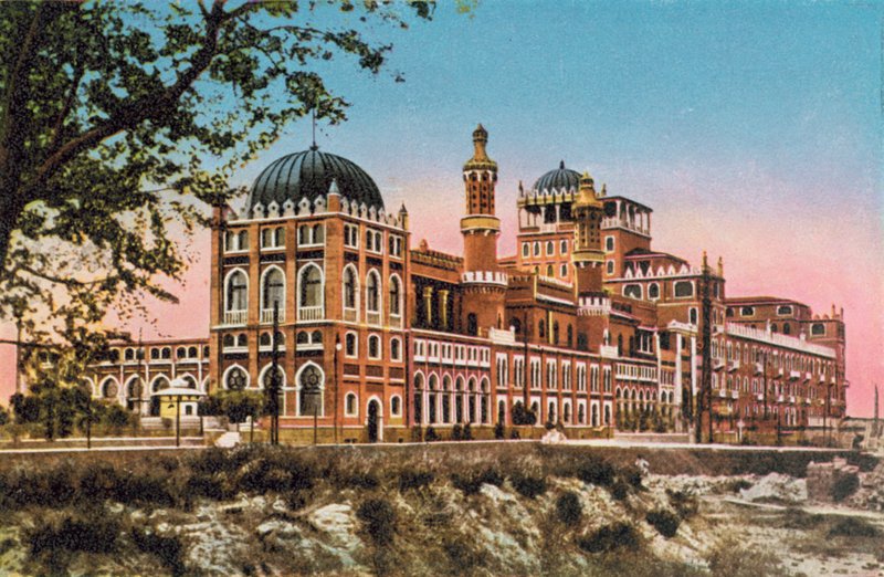 Venezia/Venedig: Lido, Hotel Excelsior (foto i farver) af Italian Photographer