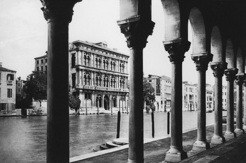 Venedig, Canal Grande, Palazzo Vendramin (s/h-billede) af Italian Photographer