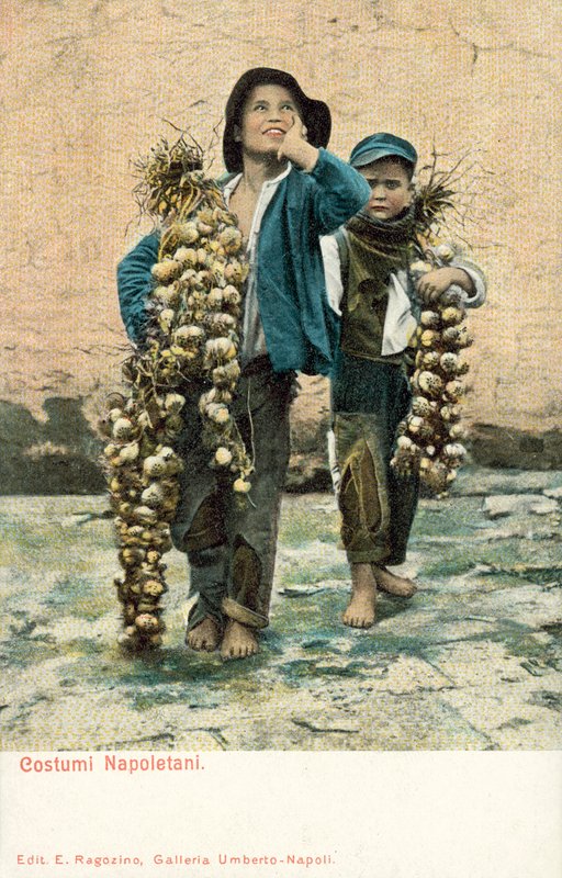 Unge hvidløgssælgere, Napoli af Italian Photographer