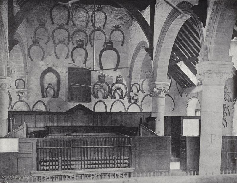 Hestesko hyldest i Oakham Castle af J. Benjamin Stone