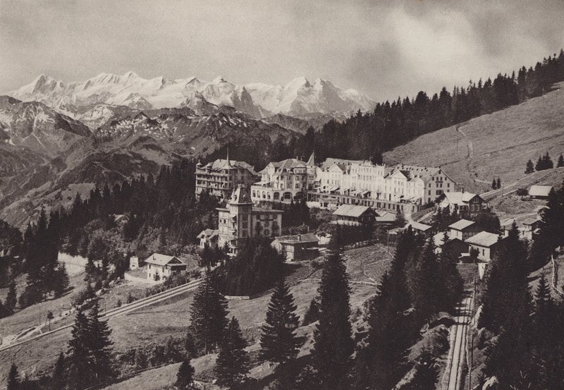 Grand Hotel, Rigi Kaltbad, beliggende ved tandhjulsbanen Vitznau Rigi Kulm (s/h-billede) af Jean Gaberell
