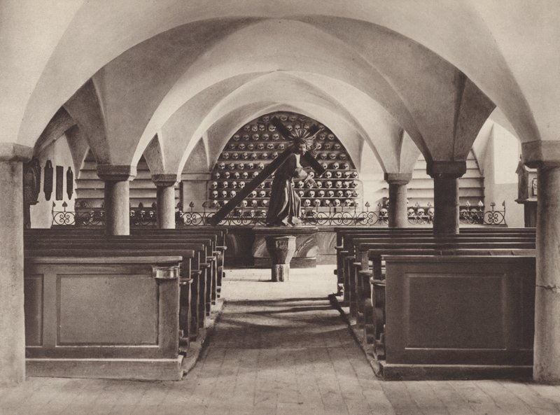 Schweiz: Stans, de dødes kapel (s/h foto) af Jean Gaberell