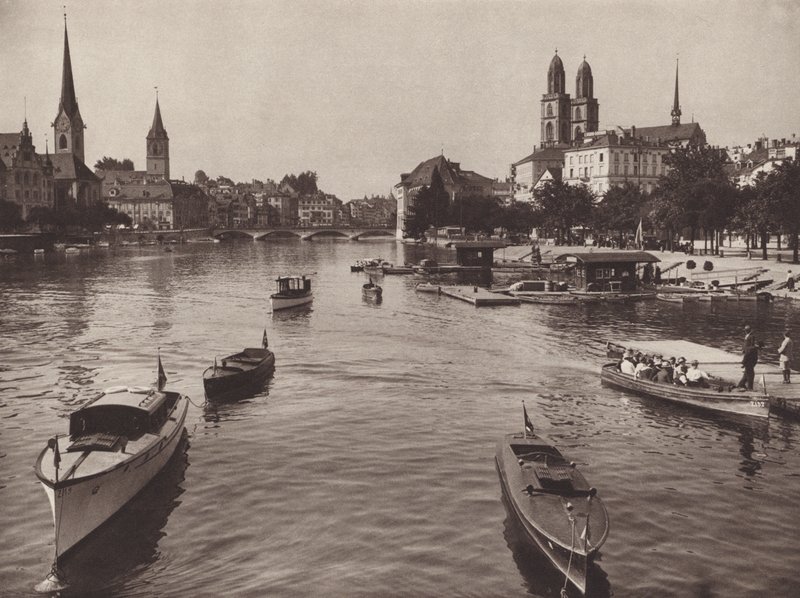 Schweiz: Zürich fra Quaibrucke (s/h foto) af Jean Gaberell