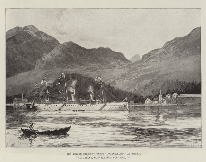 Den tyske Kejsers Yacht Hohenzollern ved Bergen af Joseph Holland Tringham
