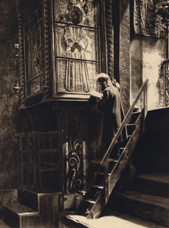 Jerusalem, Den Hellige Gravs Kirke, Bedende Munk (s/h-billede) af Karl Grober