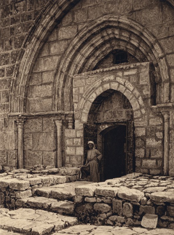 Jerusalem, Jomfruens gravkirke, Portal (s/h foto) af Karl Grober