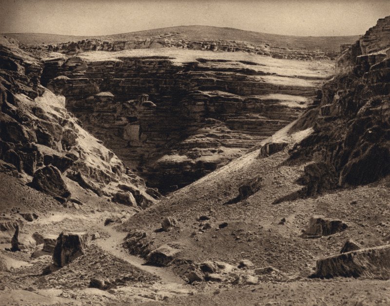 Wadi en-Nar (s/h foto) af Karl Grober
