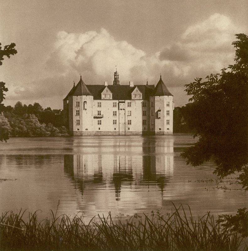 Schloss Glucksborg ved Flensborg (Slesvig); Glucksborg Slot nær Flensborg (Slesvig) (s/h foto) af Kurt Hielscher