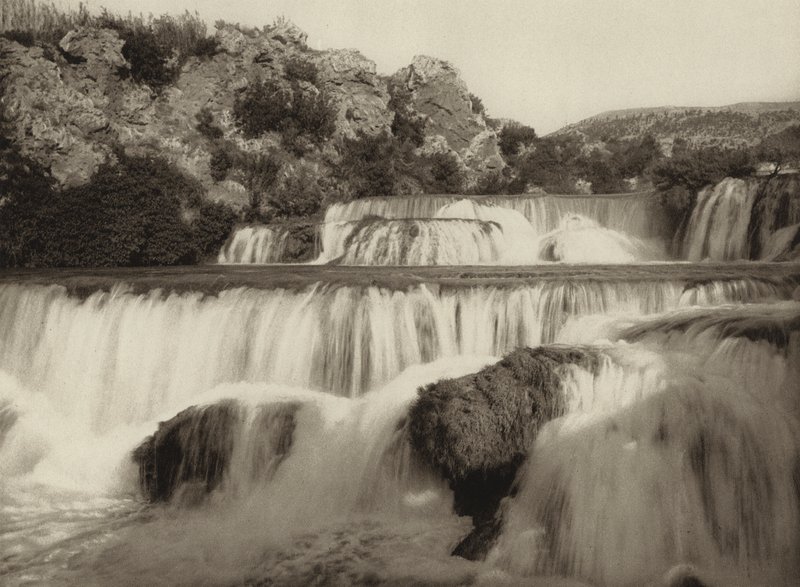 Jugoslavien: Krka Falls (s/h foto) af Kurt Hielscher