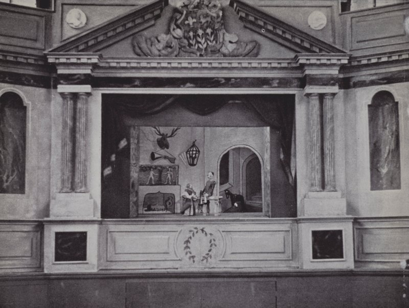 Marionette Theatre, Eton (s/h-billede) af Laszlo Moholy Nagy