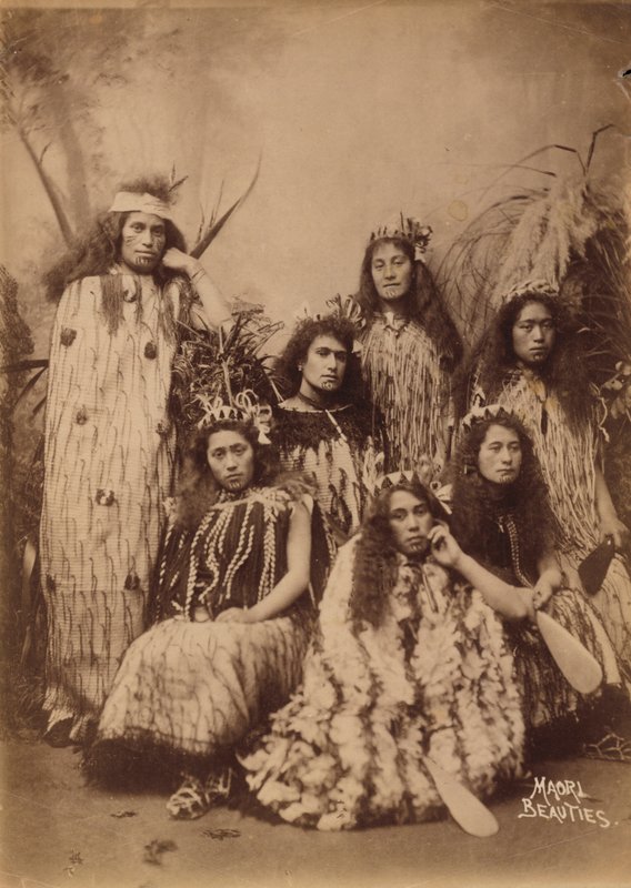 Maori kvinder fra New Zealand (s/h foto) af New Zealand Photographer