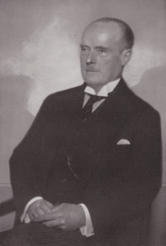 Gustav Krupp von Bohlen und Halbach, tysk embedsmand og forretningsmand (s/h-foto) af Nicola Perscheid