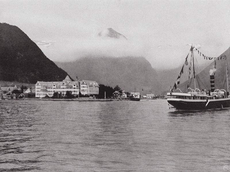 Balholm (s/h-foto) af Norwegian Photographer