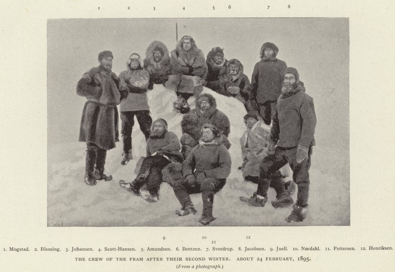 Besætningen på Fram efter deres anden vinter, omkring 24. februar 1895 (s/h-foto) af Norwegian Photographer