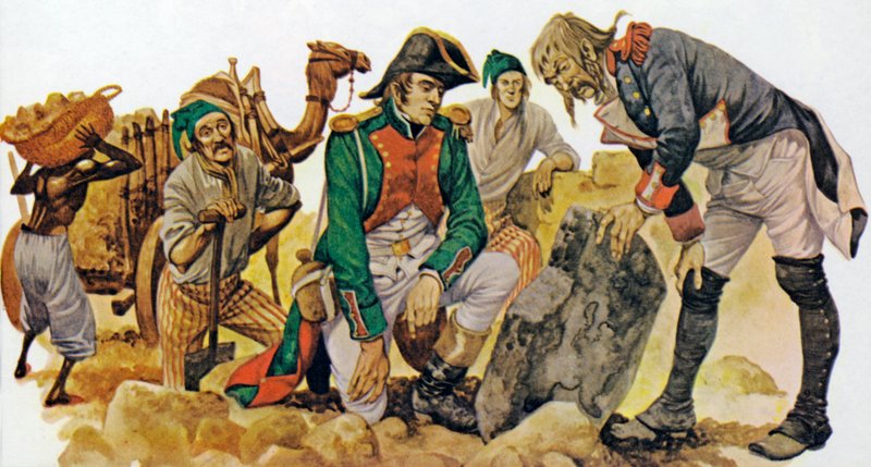 Opdagelsen af Rosetta-stenen i Egypten (farve litho) af Peter Jackson