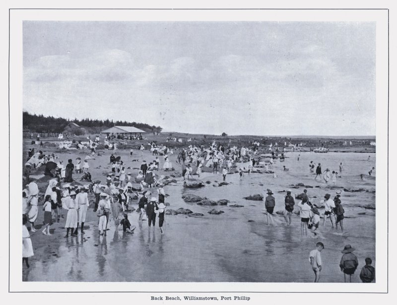 Back Beach, Williamstown, Port Phillip (s/h-billede) af Photographer Australian