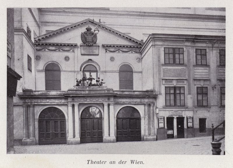 Teater i Wien (s/h foto) af Austrian Photographer