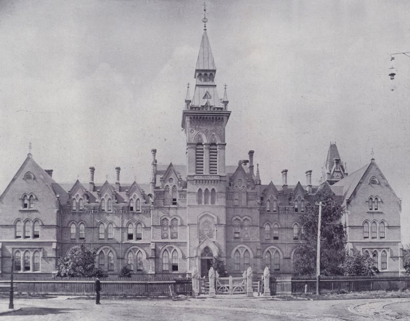 Canada: Knox College, Toronto (s/h foto) af Photographer Canadian