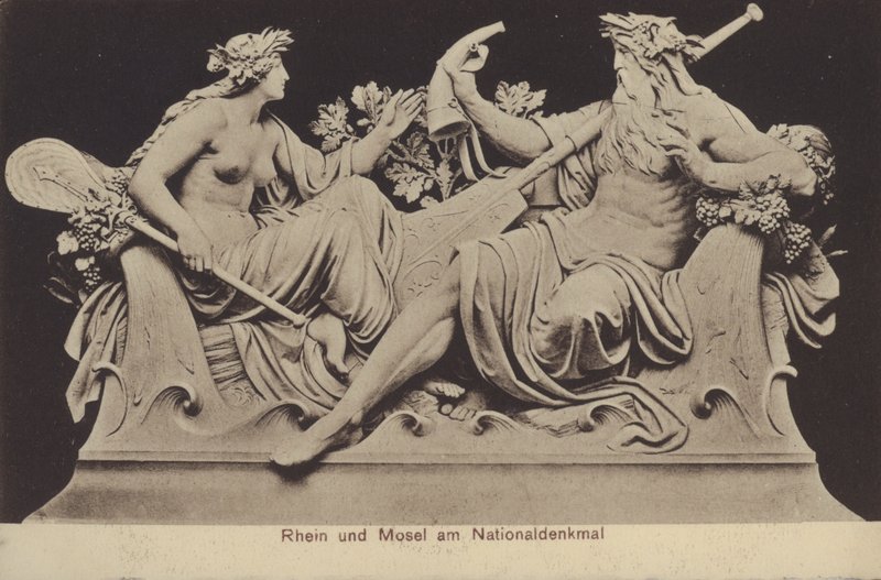 Allegoriske figurer, der repræsenterer Rhinen og Mosel ved Nationaldenkmal, monument til minde om Tysklands forening, Rudesheim am Rhein, Hessen (s/h foto) af Photographer German