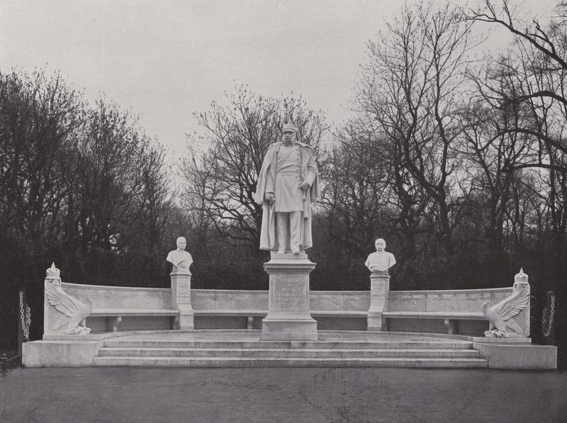 Monument i Sieges-Allee, Wilhelm Der Grosse (s/h foto) af Photographer German