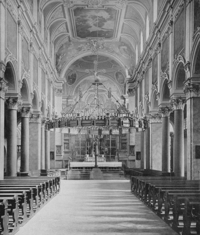 Katedral, interiør (s/h foto) af Photographer German
