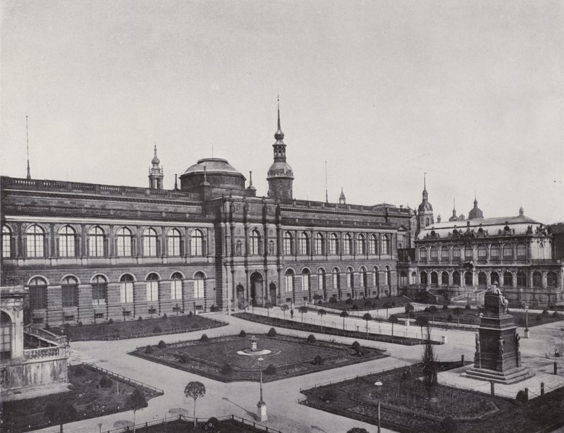 Royal Picture Gallery, udsigt fra Zwinger (s/h foto) af Photographer German