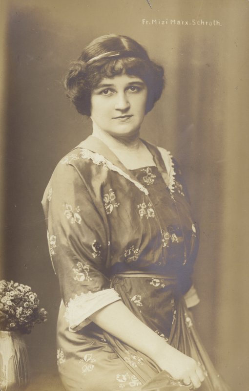 Mizi Marx Schroth, tysk operasanger (s/h foto) af Photographer German