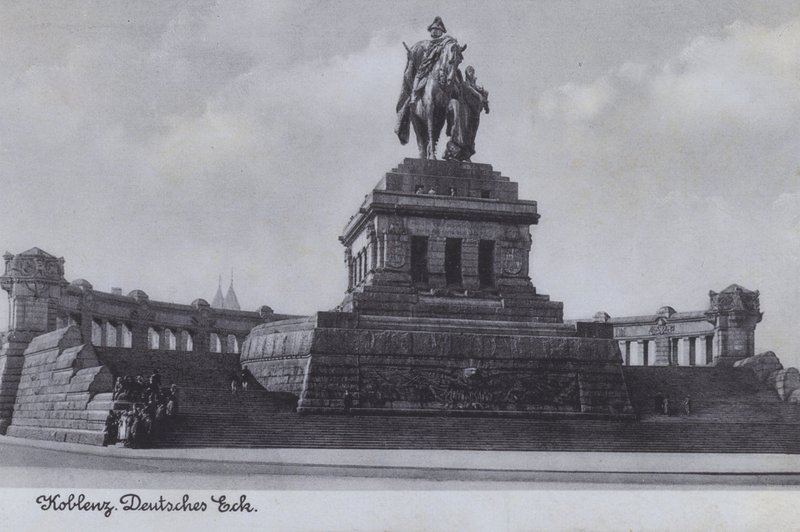 Monument til Kaiser Wilhelm I, Deutsches Eck, Koblenz, Tyskland (s/h-billede) af Photographer German