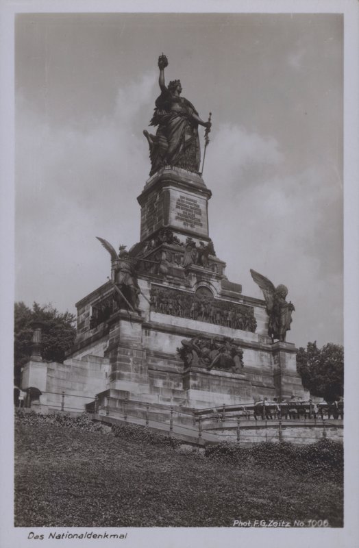 Nationaldenkmal, monument til minde om Tysklands forening, Rudesheim am Rhein, Hessen (s/h foto) af Photographer German