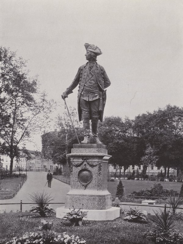 Potsdam, monument til Friedrich Des Grossen (s/h foto) af Photographer German