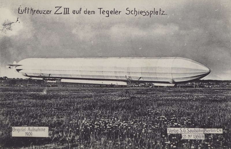 Zeppelin LZ III på Tegel skydebanen, Berlin (s/h foto) af Photographer German
