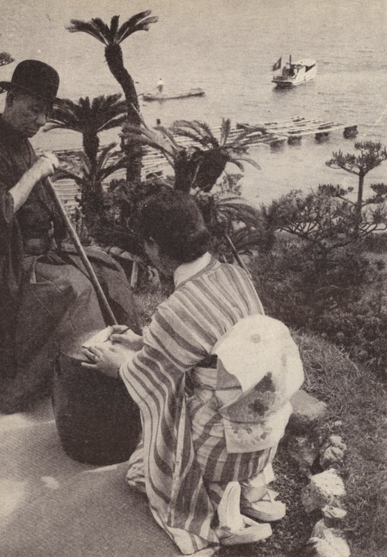 Japansk forretningsmand og hans sekretær tager stenografiske noter (s/h-billede) af Photographer Japanese