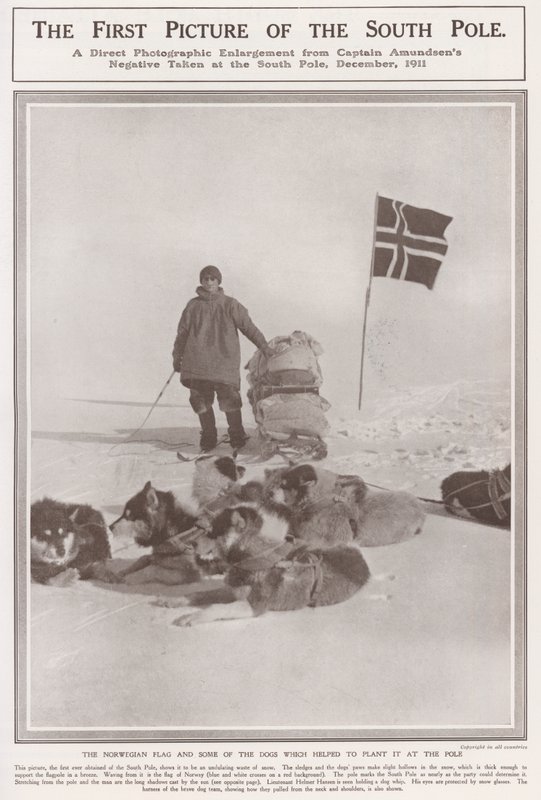 Det første billede af Sydpolen (s/h foto) af Roald Engelbergt Gravning Amundsen
