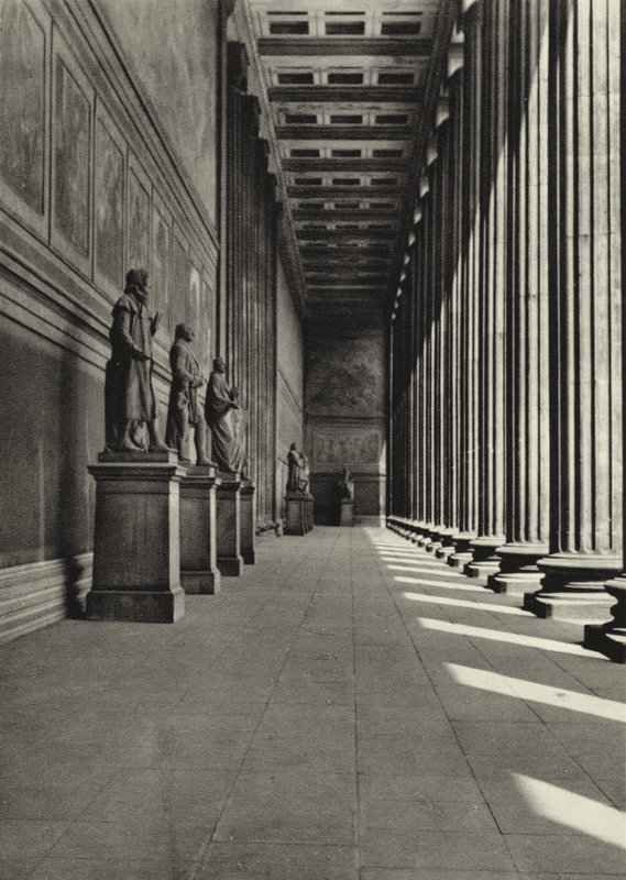 Berlin: Altes Museum; Det Gamle Museum (s/h foto) af Sasha Stone