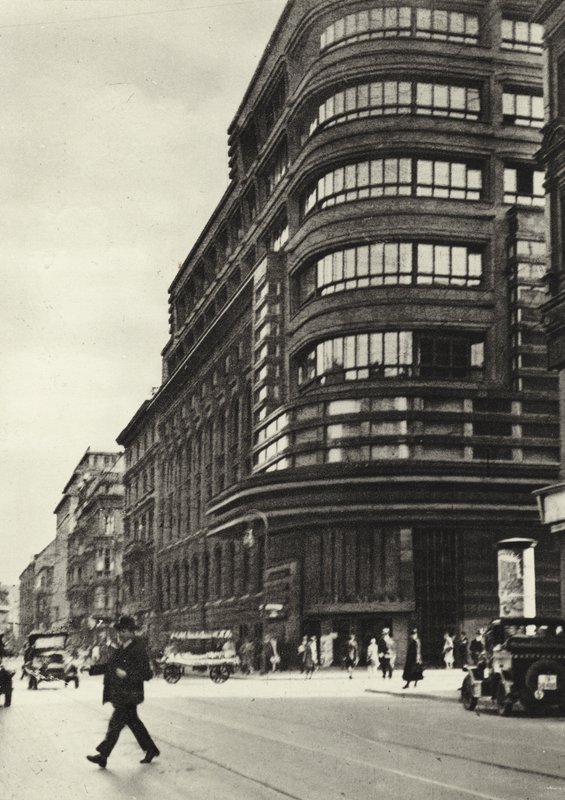 Berlin: forlaget Mosse; Mosse Building (s/h foto) af Sasha Stone