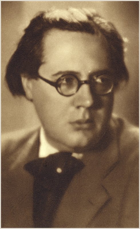 Portræt af Andres Segovia (s/h-foto) af Spanish Photographer