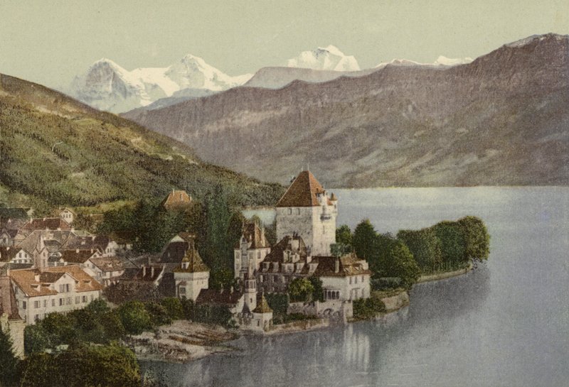 Berner Oberland: Oberhofen (farvet foto) af Swiss Photographer