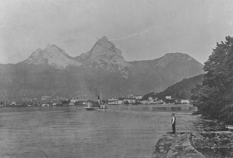 Brunnen og myten, Lac des IV Cantons (s/h foto) af Swiss Photographer
