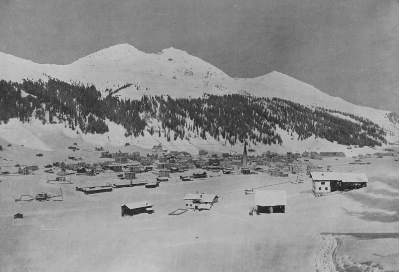 Davos-Platz og Strelahorn (s/h foto) af Swiss Photographer