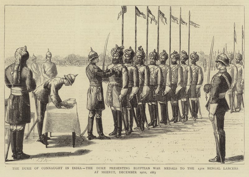 Hertugen af Connaught i Indien, hertugen overrækker egyptiske krigsmedaljer til den 13. bengalske lanser ved Meerut, 19. december 1883 af Sydney Prior Hall