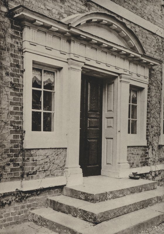 Doorway, The Broad, Hellingly, Sussex (s/h-billede) af William Galsworthy Davie