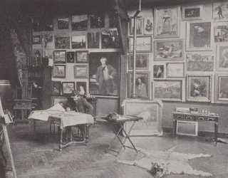Fransk maler Alfred Philippe Roll i sit atelier (s/h foto)