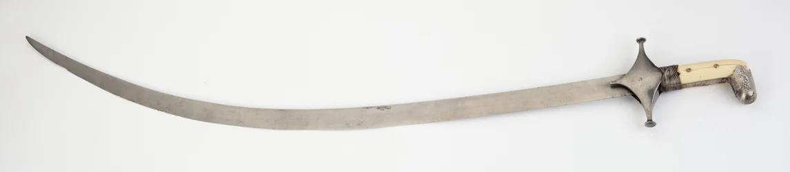 Shamshir, sabel (wootz stål, jern, elfenben, sølv, messing og klæbemiddel)